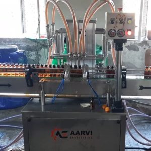 Juice filling machine